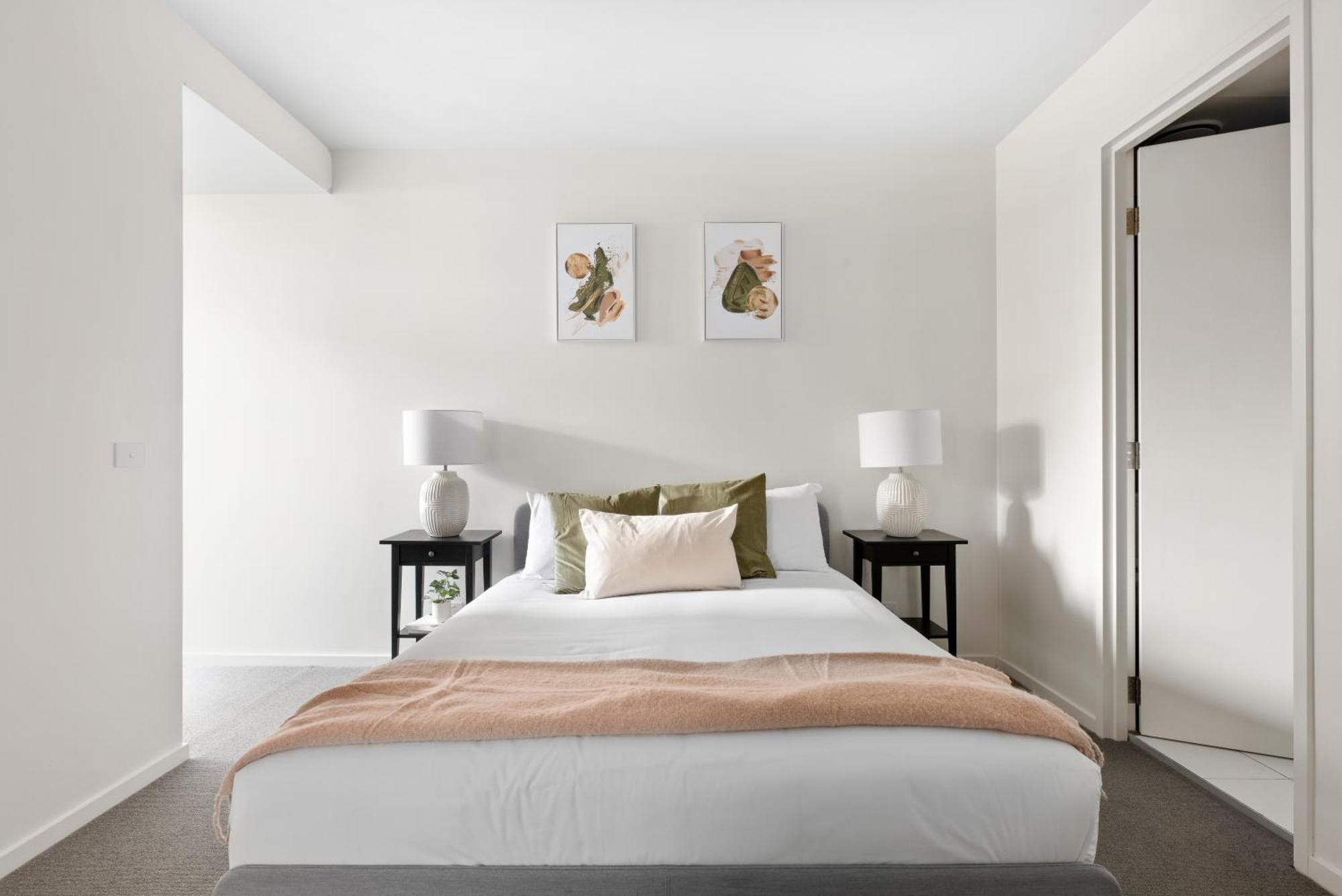 Founders Lane Apartments By Urban Rest Canberra Exterior photo