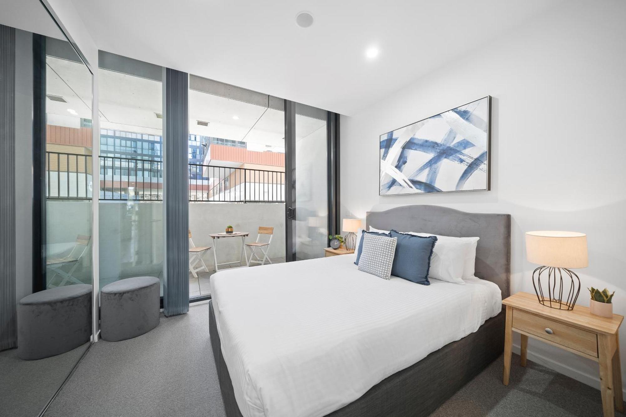 Founders Lane Apartments By Urban Rest Canberra Exterior photo